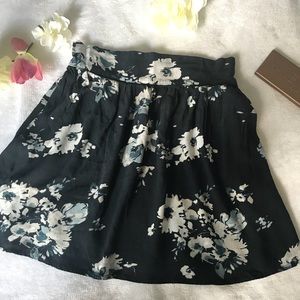 Floral high waisted skirt